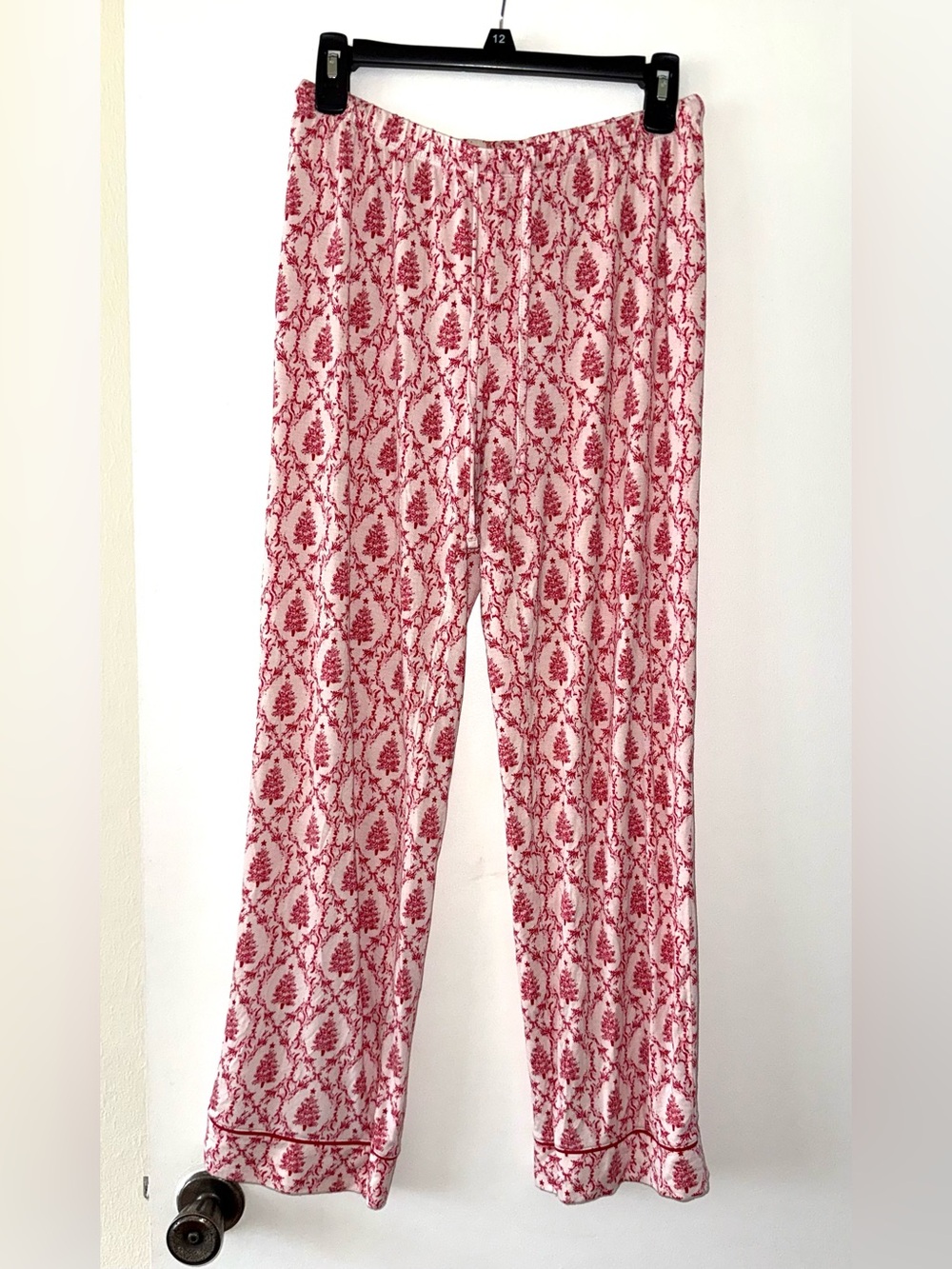 Shabby Chic red and white tree trellis pattern modal pajama pants, size S